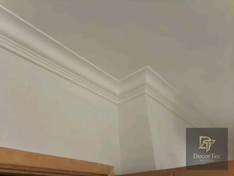 كرانيش سادة لغرف المعيشة - DecorTec Egypt